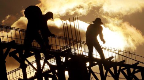 Reajuste de costos en obras públicas en Bolivia