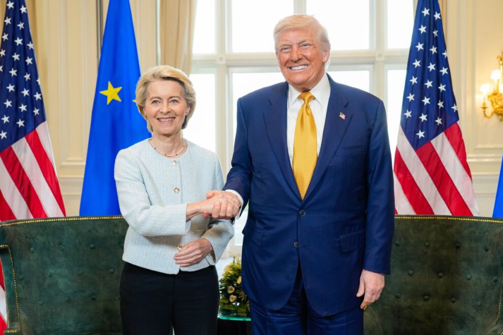 Estados Unidos y la UE evitan guerra comercial con nuevo pacto