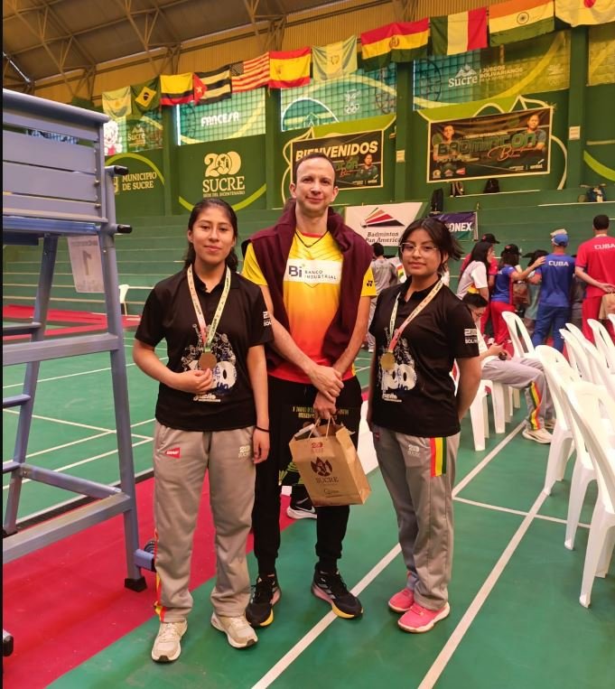 Bronce internacional Bádminton Oruro
