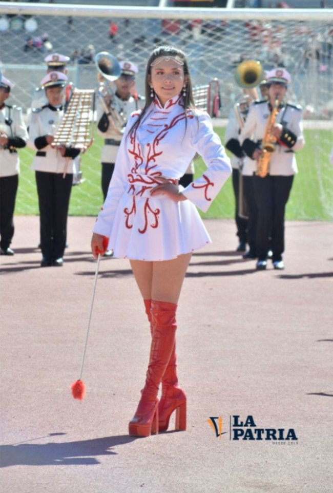 Concurso de Guaripoleros en Oruro