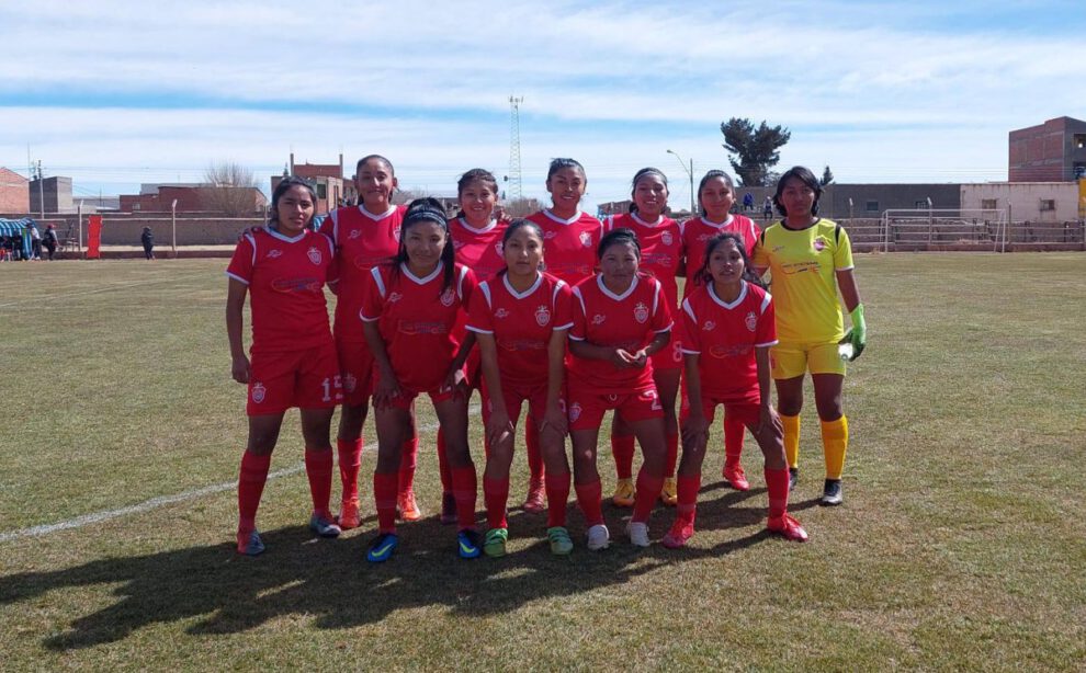 Independiente de Challapata en la Liga Femenina