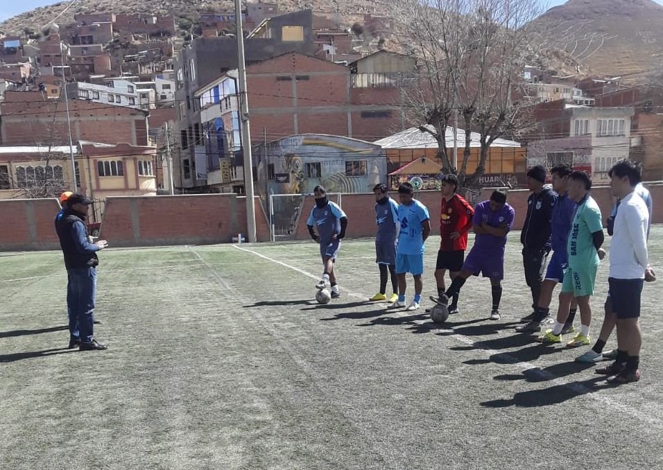 San José inicia la era Peña con esperanza y controversias