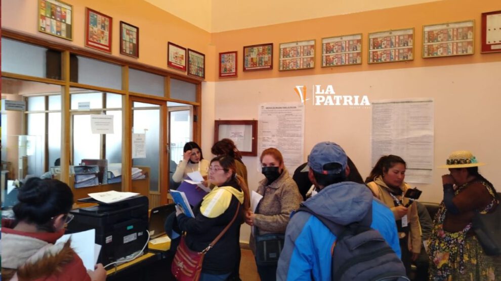Jurados electorales en Oruro