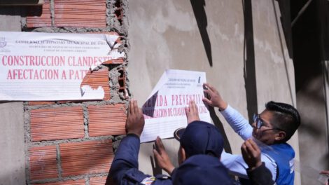 Construcción clandestina en Oruro