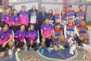Campeonato deportivo de exalumnos en el Colegio Filadelfia