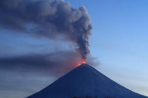 Kliuchevskói, el volcán activo más alto de Eurasia