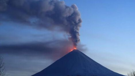 Kliuchevskói, el volcán activo más alto de Eurasia