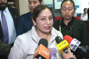 Ruth Nina denuncia injusticias en cárceles