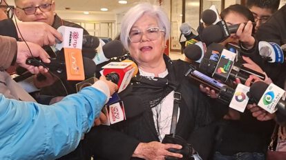 Senadora Silvia Salame rinde homenaje en el Bicentenario