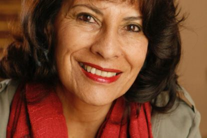 Homenaje póstumo a Gladys Dávalos Arze en la Feria Internacional del Libro