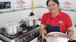 Instalaciones de gas domiciliario entregadas por YPFB