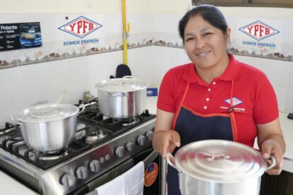 Instalaciones de gas domiciliario entregadas por YPFB