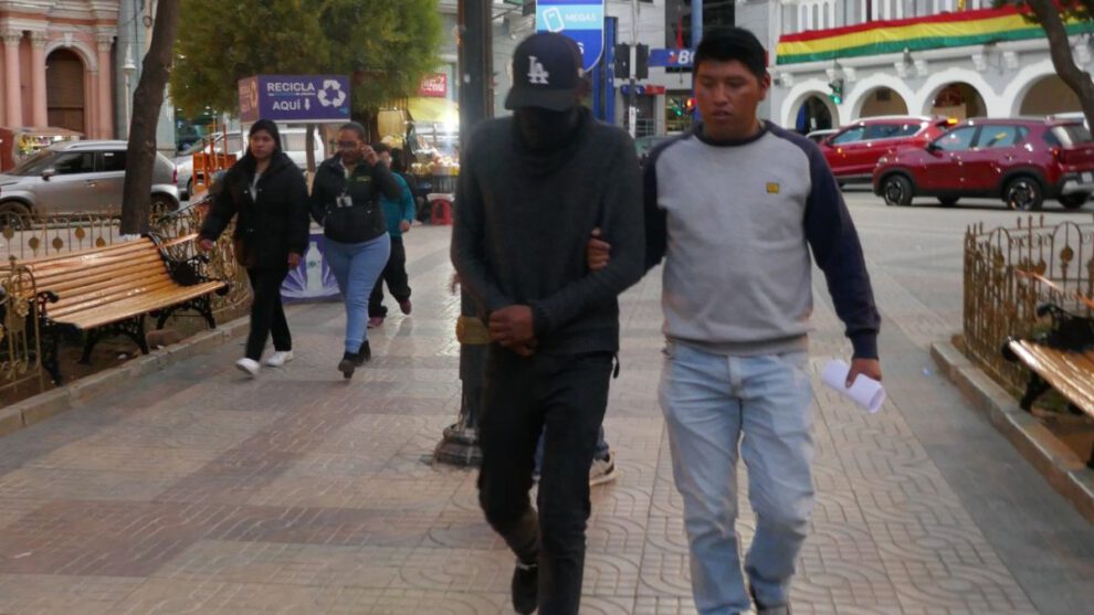 Aprehenden a segundo implicado en el atraco