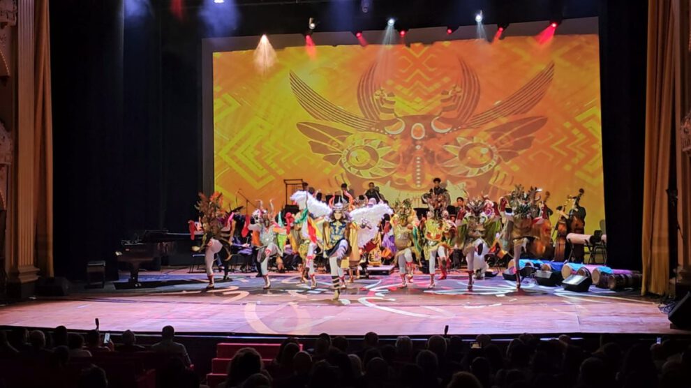 Diablada boliviana en la Gala de Integración Latinoamericana