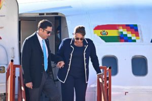 Xiomara Castro en Bolivia para celebrar el Bicentenario