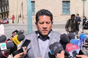 Denuncia Unidad Nacional sobre audio atribuido a Camacho