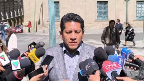 Denuncia Unidad Nacional sobre audio atribuido a Camacho