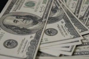 Formulario N° 250 para viajeros y control de divisas