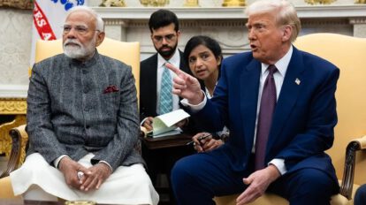 Trump aumenta aranceles a India por compras de petróleo ruso