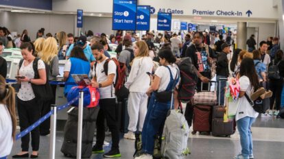 Programa de fianzas para turistas en EE. UU.