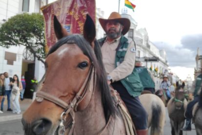 Cabalgata del Bicentenario culmina en Sucre