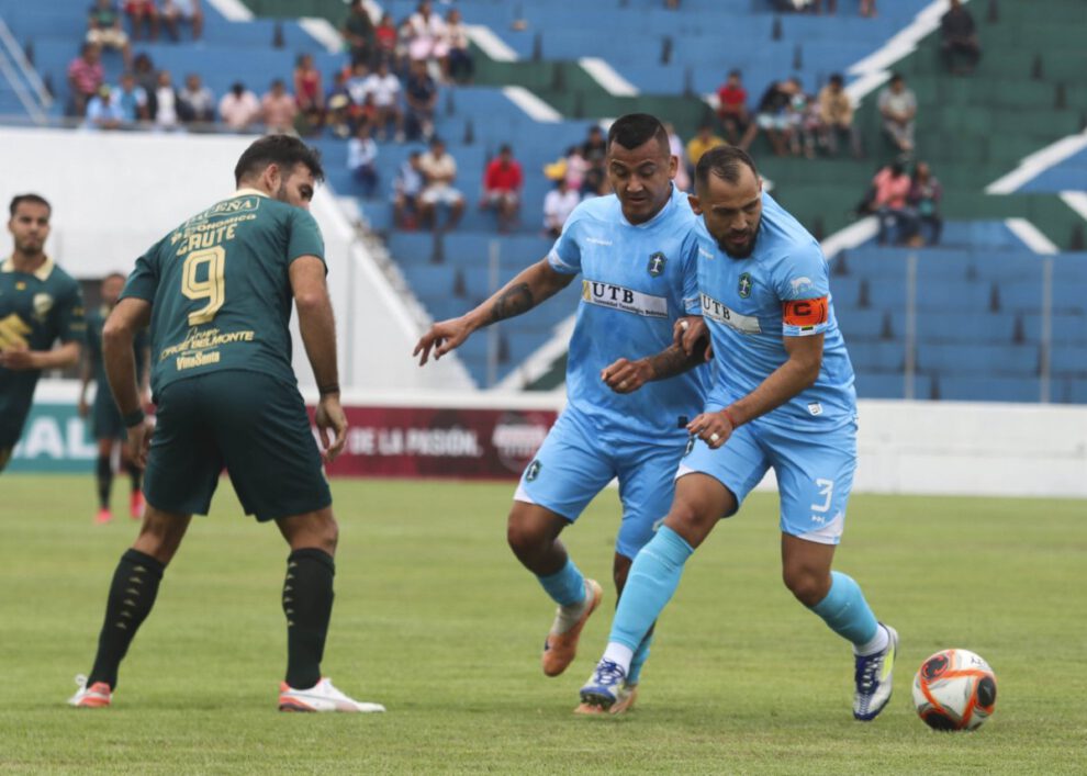 Bolívar vence a San Antonio en el aniversario de Bolivia