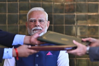 India suspende compras de armas a EE.UU. tras incremento de aranceles