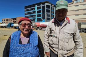 Robo de vehículo a adultos mayores en El Alto