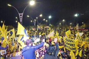 Samuel Doria Medina cerró su campaña en Tarija