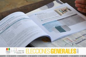 Elecciones generales en Bolivia supervisadas por Aarón Oyarce