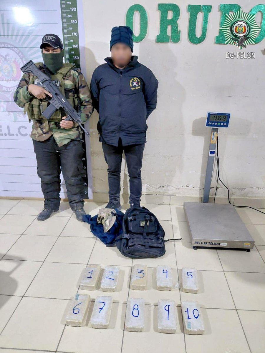 Aprehensión de pasajero con cocaína en bus de Oruro a Uyuni