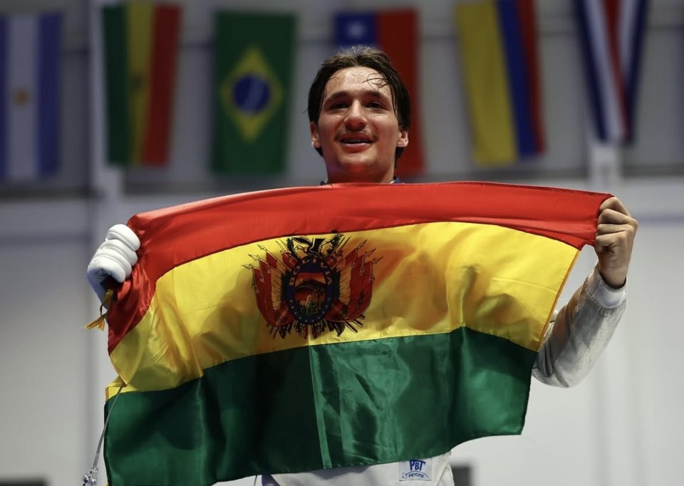 Oro para Bolivia en sable