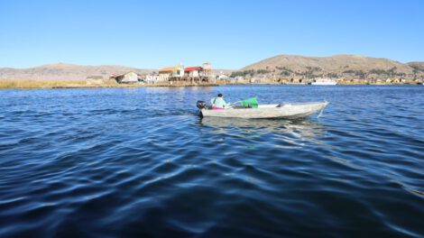 Feriado por el Bicentenario en el lago Titicaca