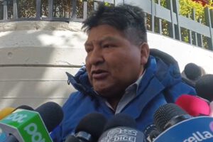 Elecciones en Bolivia: Ministro Alejandro Santos rechaza credibilidad de encuestas