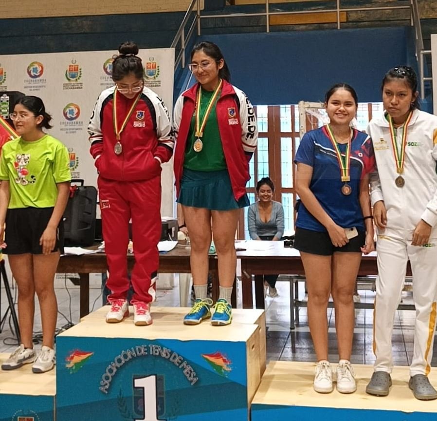 Tenis de mesa orureño brilla en la Copa Bicentenario