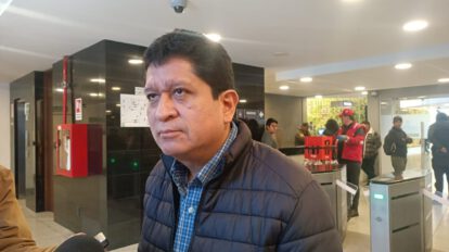 Paridad de género: Parlamentario Luis Adolfo Flores en contacto con los medios