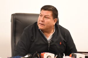 Contratos de litio según Diputado Burgos