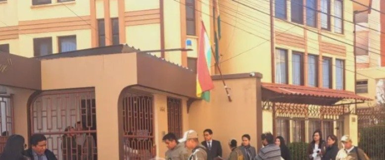 Investigadores participan del peritaje en el asesinato de Jairo Retamozo