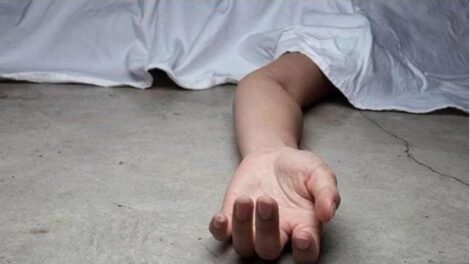 Mujer muere tras caer a un barranco en La Paz