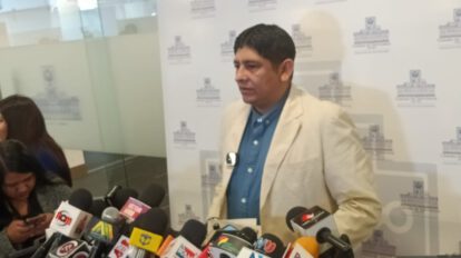 Rolando Cuéllar renuncia a candidatura como senador por Santa Cruz