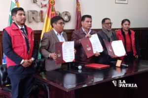 Auto de Buen Gobierno promulgado por el gobernador Johnny Vedia Rodríguez