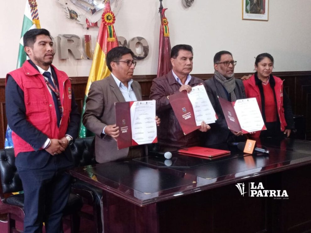 Auto de Buen Gobierno promulgado por el gobernador Johnny Vedia Rodríguez