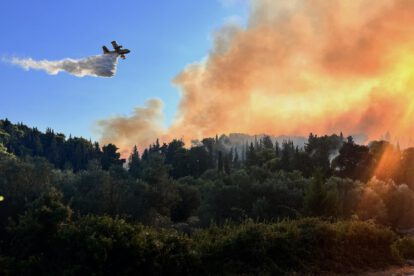 Incendios en Grecia: más de 4.800 bomberos luchan contra las llamas