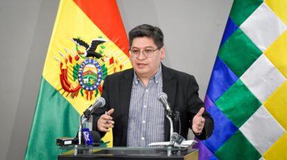 Acaparamiento de combustible en Bolivia