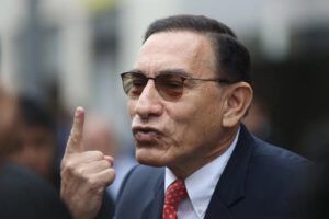 Martín Vizcarra en prisión preventiva por sobornos