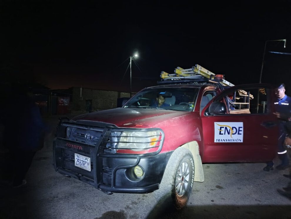 Oruro: Encarcelan a 2 hombres que utilizaban logos de empresa estatal para transportar droga