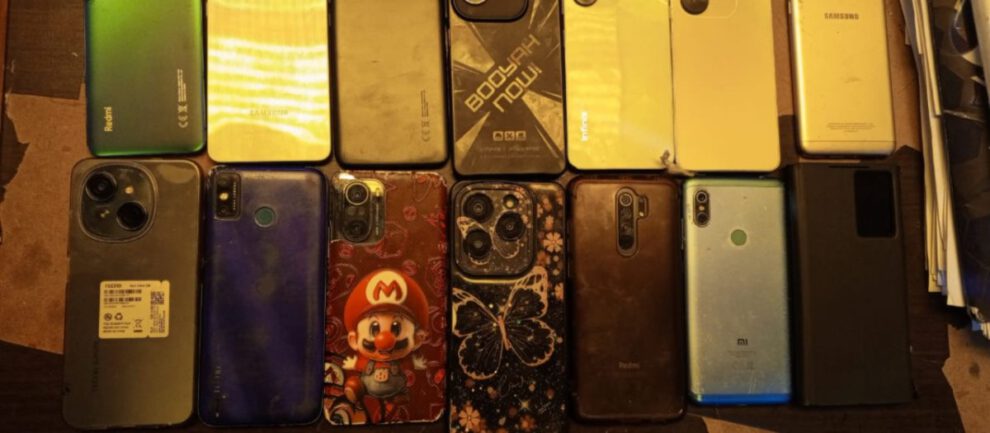 Robos de celulares en Oruro