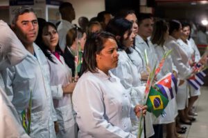 sanciones a Brasil y Cuba por el programa Mais Médicos