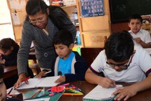 Falsificación de títulos de maestría en UMSA