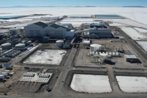 Proceso de industrialización del litio en el Salar de Uyuni
